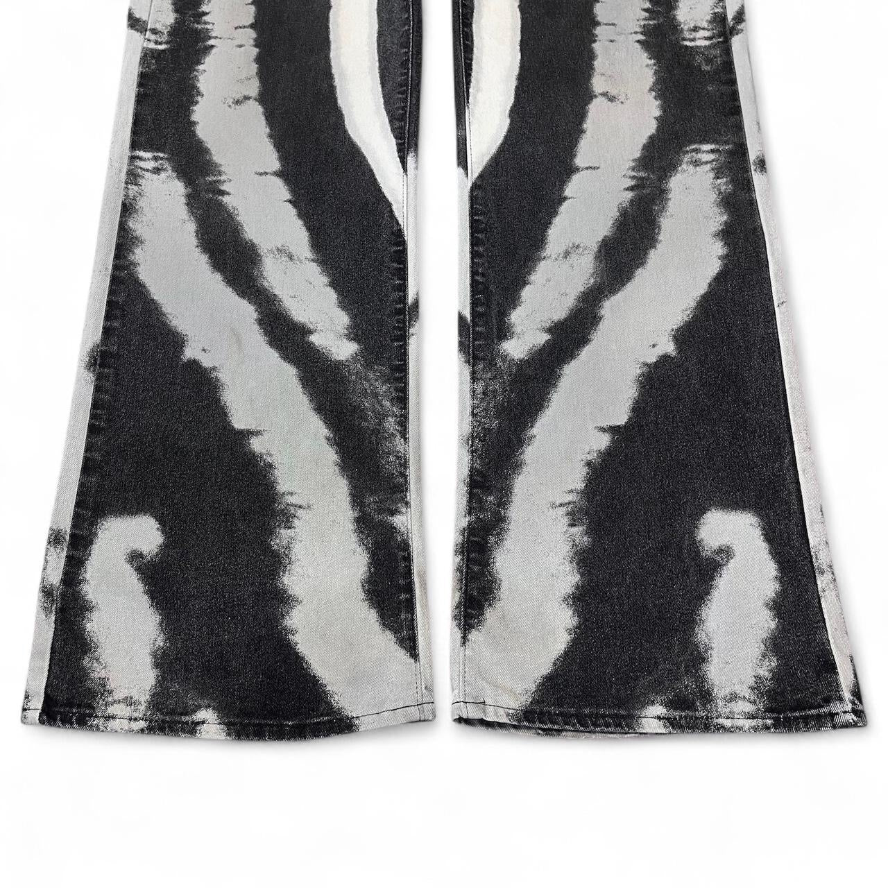 Hallucination ripple print jeans (SS2002 collection)