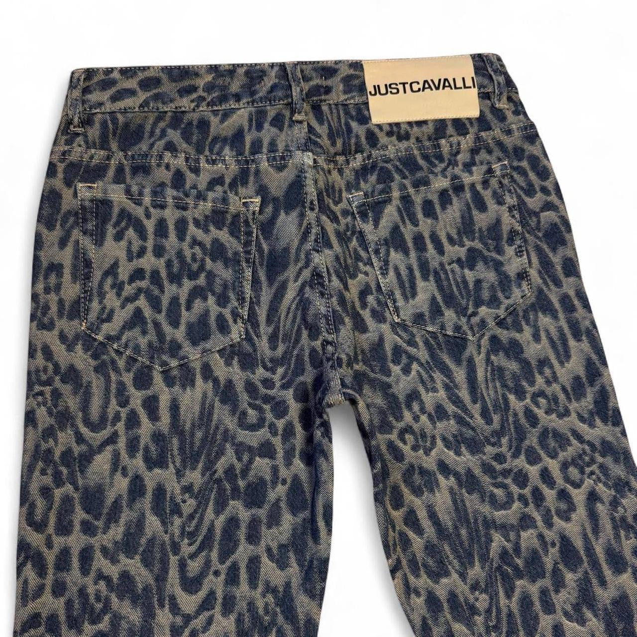 Distorted leopard print jeans