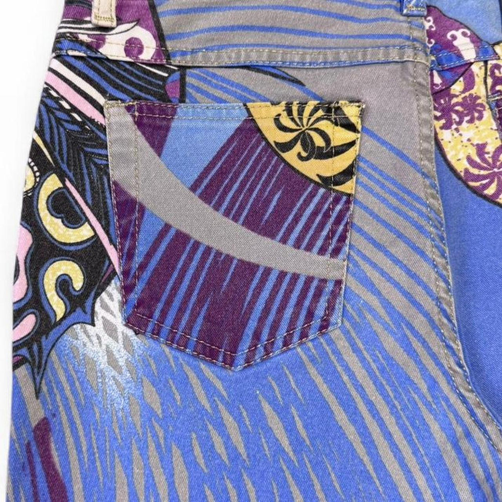 Multicolor manga print jeans