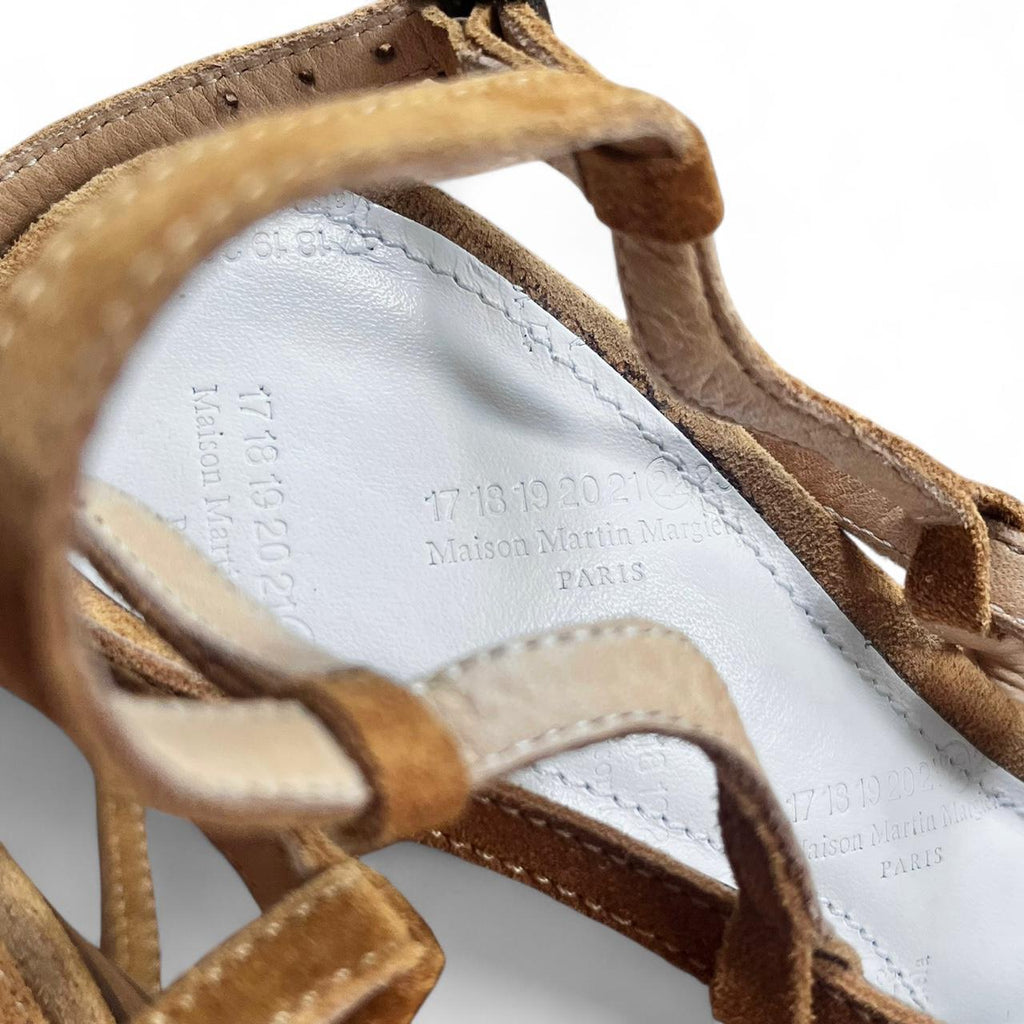 Two-tone swirl wood wedge heels (US 7)