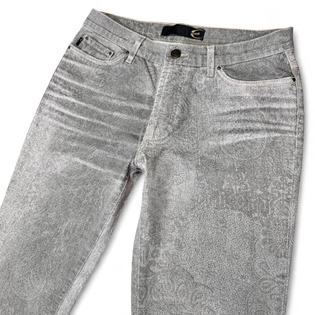 Gray ombré lace print jeans