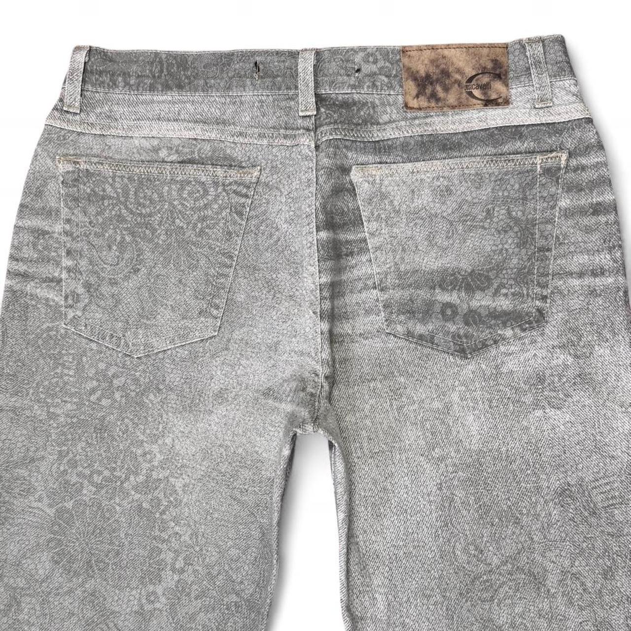Gray ombré lace print jeans