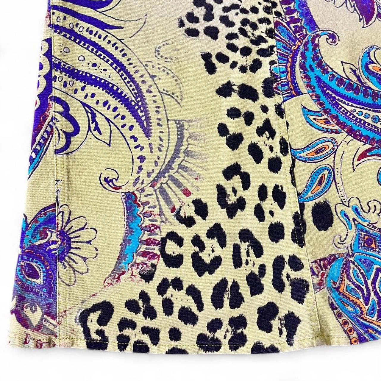 Green paisley and leopard knee-length skirt