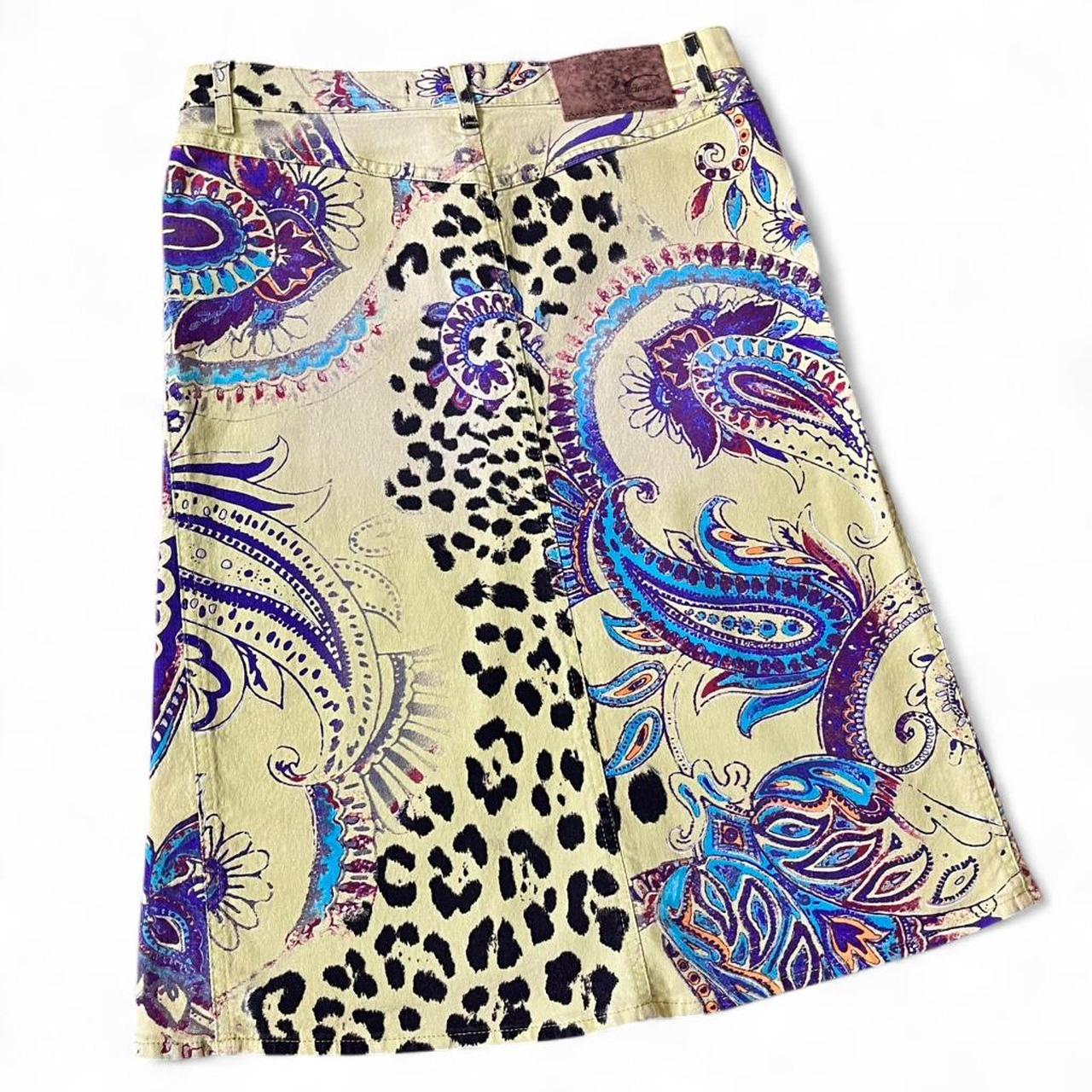 Green paisley and leopard knee-length skirt