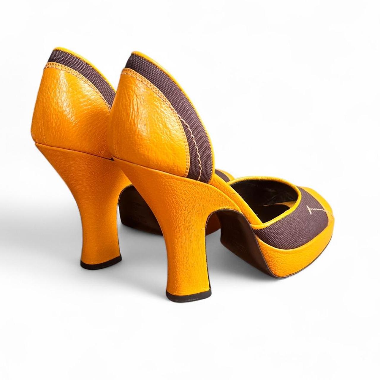 FW2000 Leather and canvas platform curve heels (US 8)